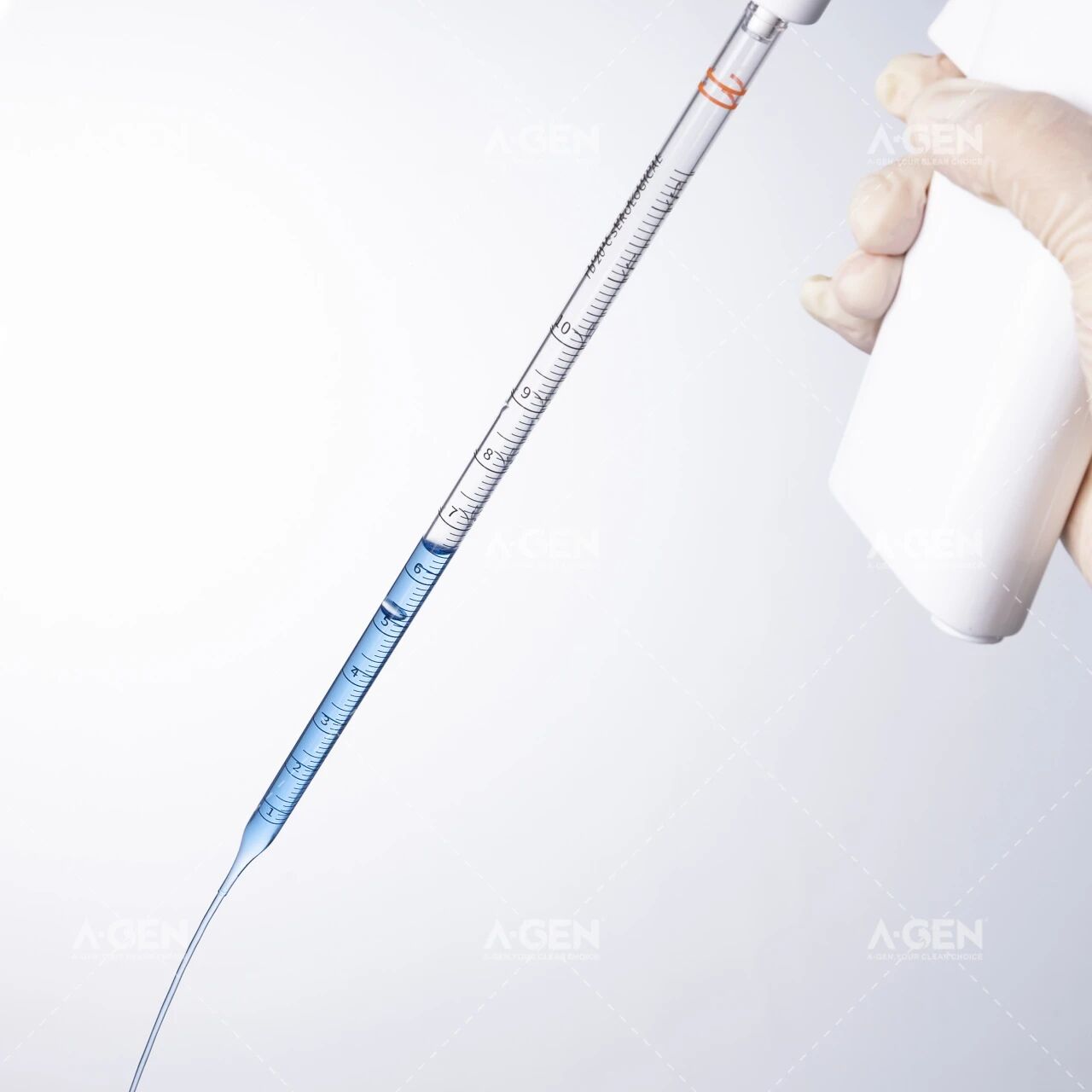 爱津生物血清移液管管内壁更平滑,液体流动阻力小,不易挂液